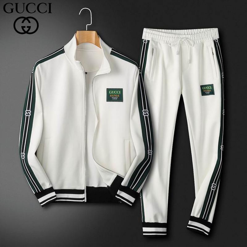 Gucci Men's Suits 7